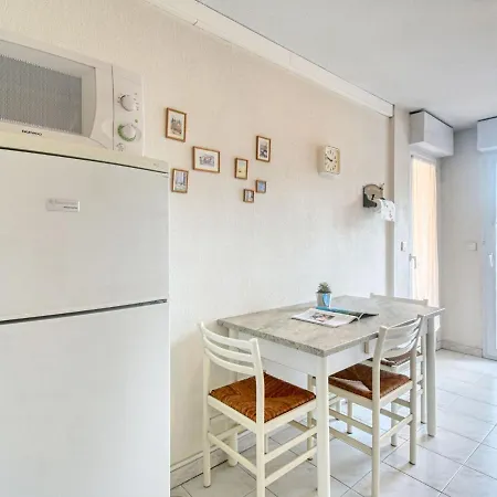 Le Consul-2 By Interhome Apartament
