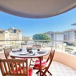 Le Consul-2 By Interhome Fréjus