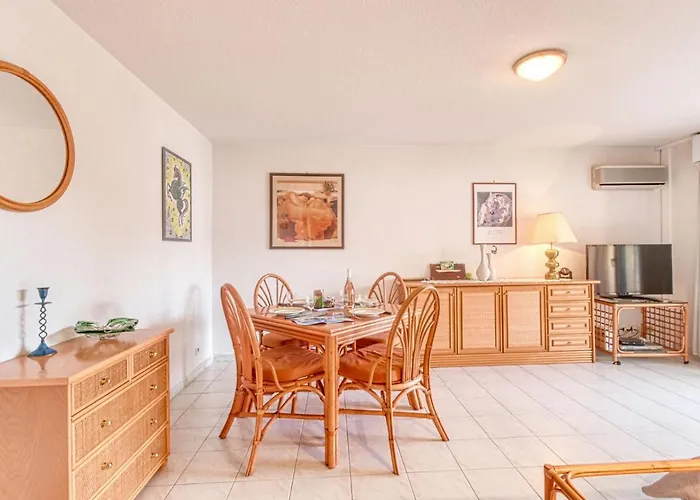Le Consul-2 By Interhome * Fréjus